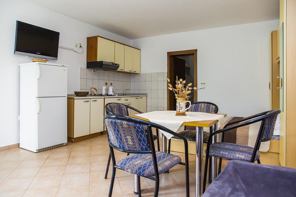 Apartments Zovko Drače Εξωτερικό φωτογραφία