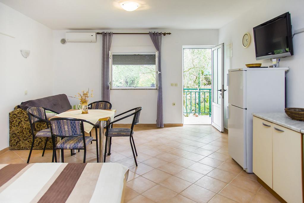 Apartments Zovko Drače Εξωτερικό φωτογραφία