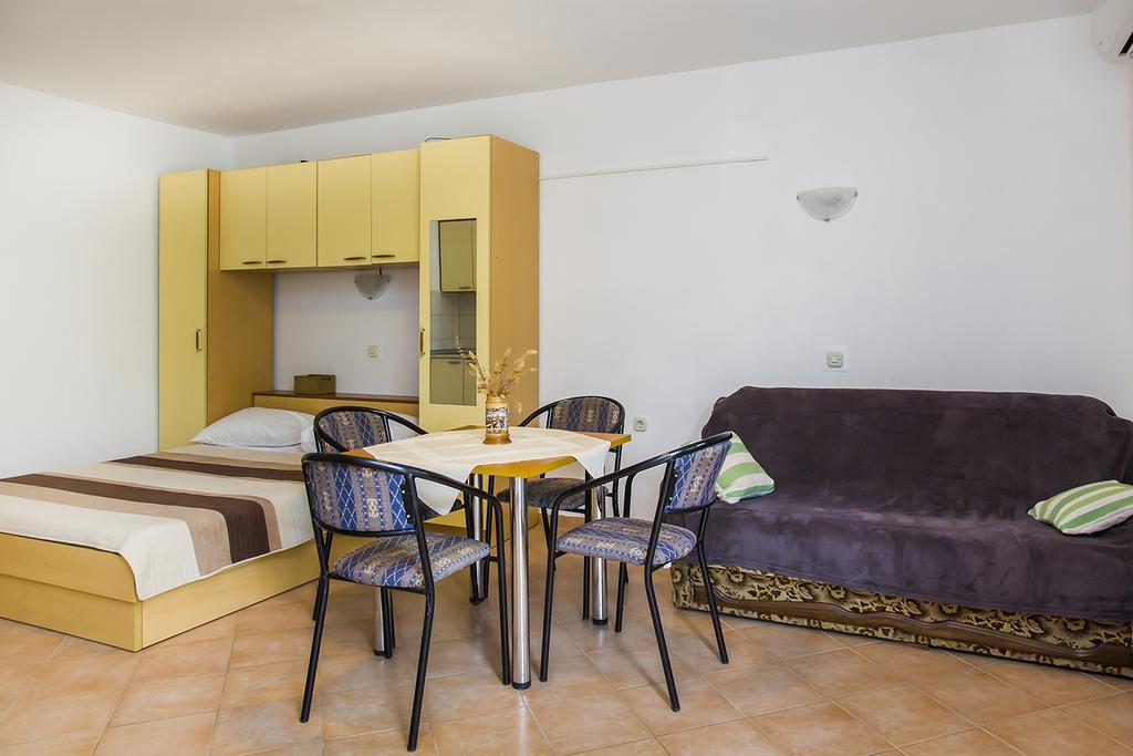 Apartments Zovko Drače Εξωτερικό φωτογραφία